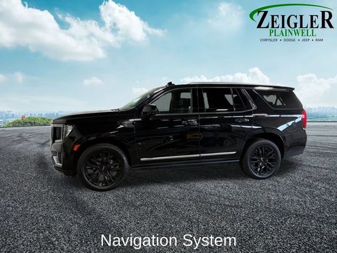 Used 2023 GMC Yukon Denali w/ LPO, Floor Liner Package AWD/4WD image 3