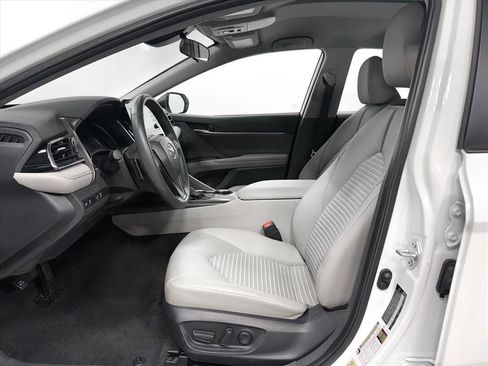 Certified 2024 Toyota Camry SE image 4