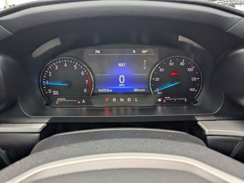 Used 2022 Ford Explorer XLT image 30