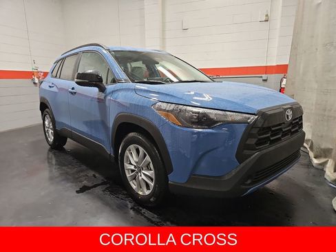 New 2026 Toyota Corolla Cross LE image 1