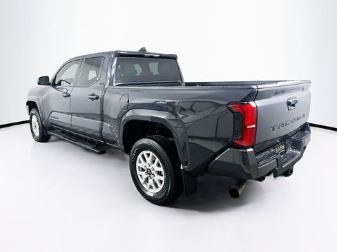 Used 2024 Toyota Tacoma SR5 RWD image 5