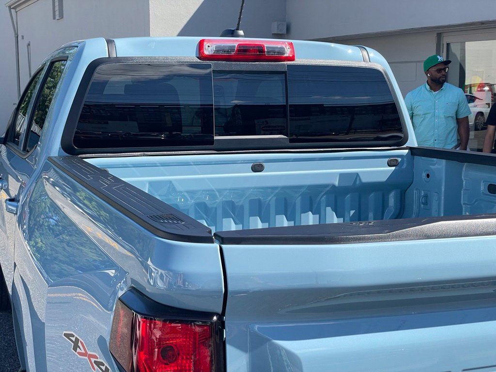 Used 2026 Chevrolet Colorado LT AWD/4WD image 25