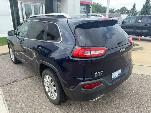 Used 2015 Jeep Cherokee Limited AWD/4WD image 6