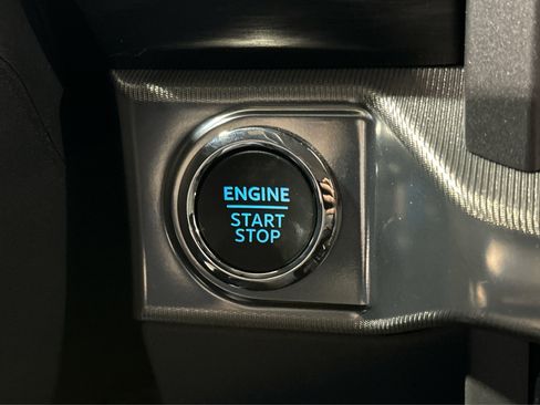 Used 2024 Ford F150 Lariat w/ Mobile Office Package image 36