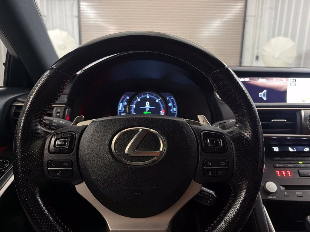 Used 2020 Lexus IS 350 F Sport w/ F Sport Package RWD image 27