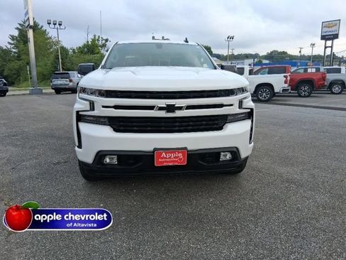 Used 2022 Chevrolet Silverado 1500 RST AWD/4WD image 2