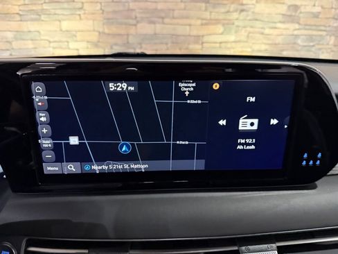 Used 2023 Hyundai Palisade Limited AWD/4WD image 23