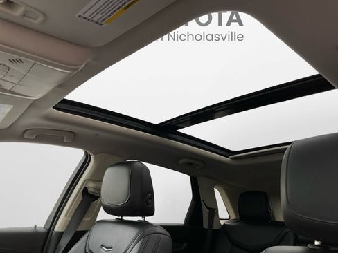 Used 2019 Cadillac XT5 Luxury FWD image 22