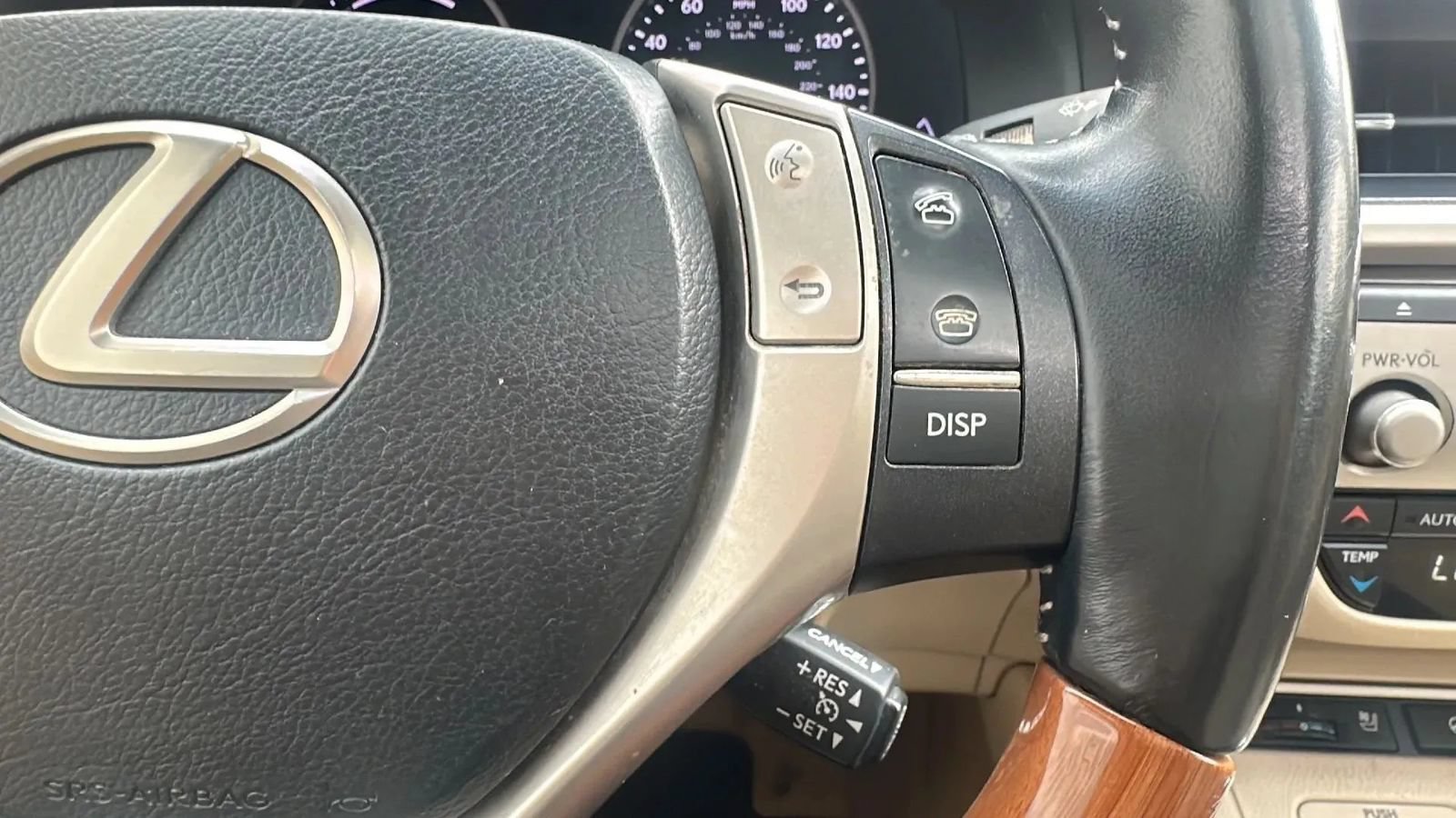Used 2013 Lexus ES 300h w/ Luxury Pkg FWD image 28