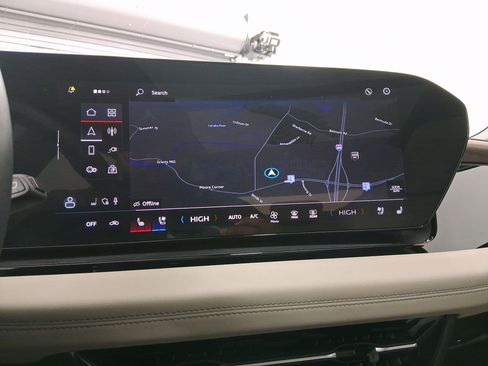 Used 2025 Audi Q6 e-tron Premium Plus image 22