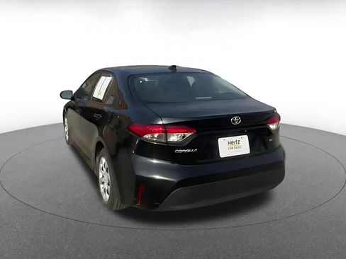 Used 2023 Toyota Corolla LE image 11