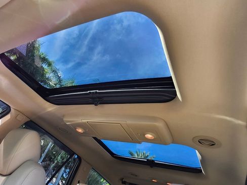 Used 2012 Buick Enclave Leather w/ Trailering Provision Package image 22