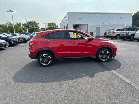 Used 2018 Honda HR-V EX image 6