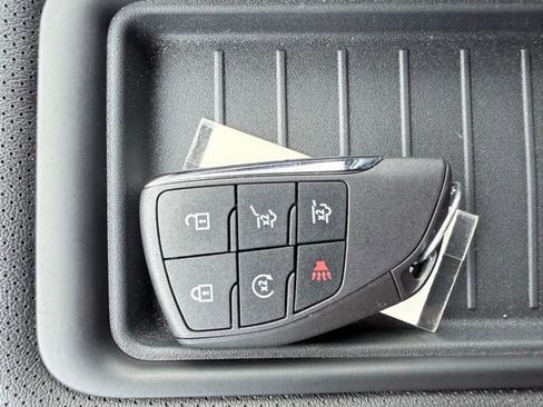 Used 2024 Chevrolet Tahoe Premier AWD/4WD image 47