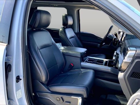Used 2024 Ford F250 Lariat w/ Lariat Ultimate Package AWD/4WD image 9