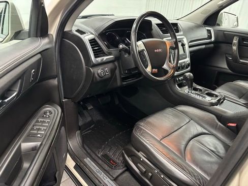 Used 2016 GMC Acadia SLT image 13