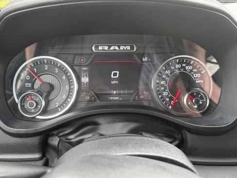 Used 2025 RAM 1500 Laramie AWD/4WD image 20