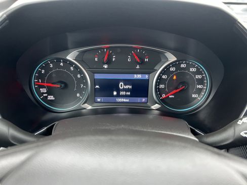 Used 2024 Chevrolet Equinox RS w/ RS Leather Package image 17