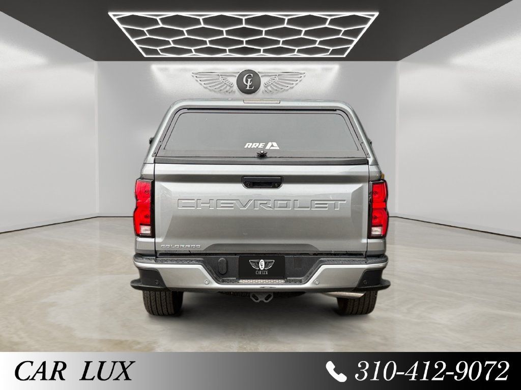 Used 2025 Chevrolet Colorado LT w/ LT Convenience Package AWD/4WD image 4