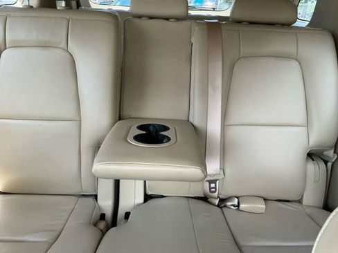 Used 2007 Suzuki XL7 Luxury FWD image 4