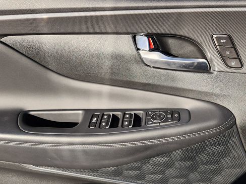 Used 2022 Hyundai Santa Fe Limited image 27