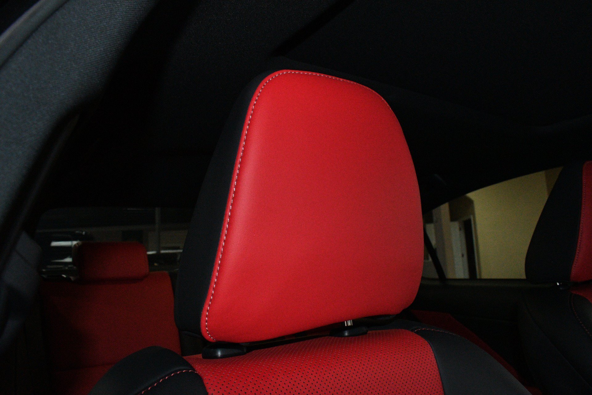 Used 2026 Lexus IS 350 F Sport w/ Technology Package RWD image 10