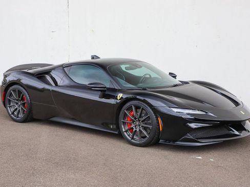 Certified 2021 Ferrari SF90 Stradale AWD/4WD image 1