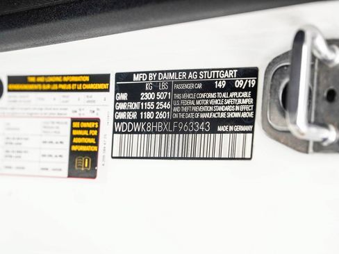 Used 2020 Mercedes-Benz C 63 AMG S w/ Multimedia Package image 45
