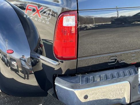 Used 2015 Ford F350 Lariat w/ Lariat Ultimate Package image 5