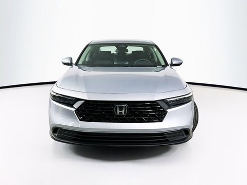Used 2025 Honda Accord LX image 5