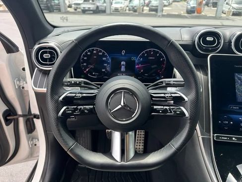 Used 2024 Mercedes-Benz GLC 300 4MATIC image 20
