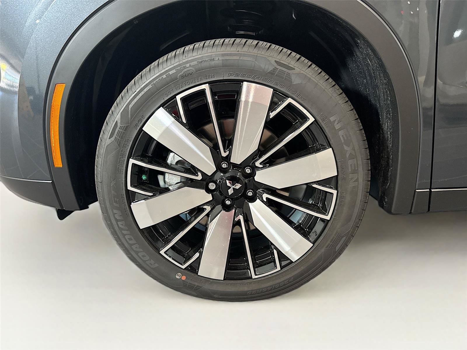 New 2026 Mitsubishi Outlander SE FWD image 31