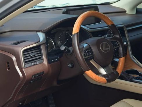 Used 2016 Lexus RX 350 AWD w/ Premium Package image 17