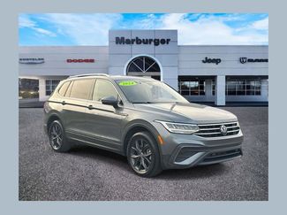 Used 2024 Volkswagen Tiguan SE video 1