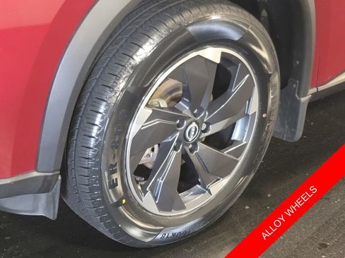 Certified 2024 Nissan Rogue SV image 6