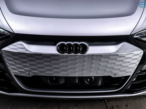 Used 2023 Audi RS e-tron GT w/ Carbon Performance Package image 9