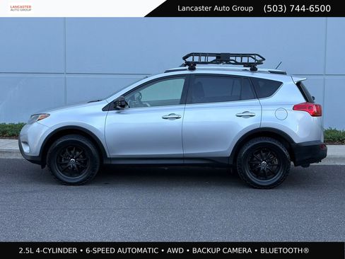 Used 2013 Toyota RAV4 LE AWD/4WD image 3