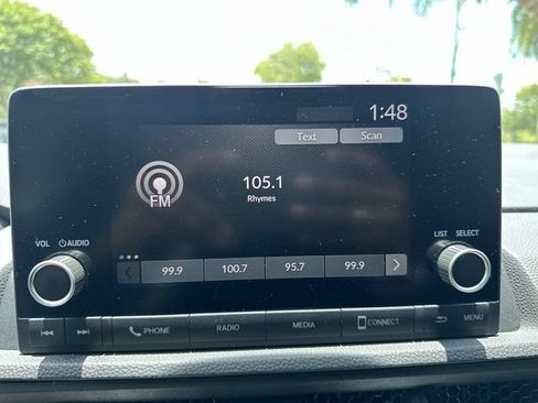 Used 2023 Honda CR-V LX image 25