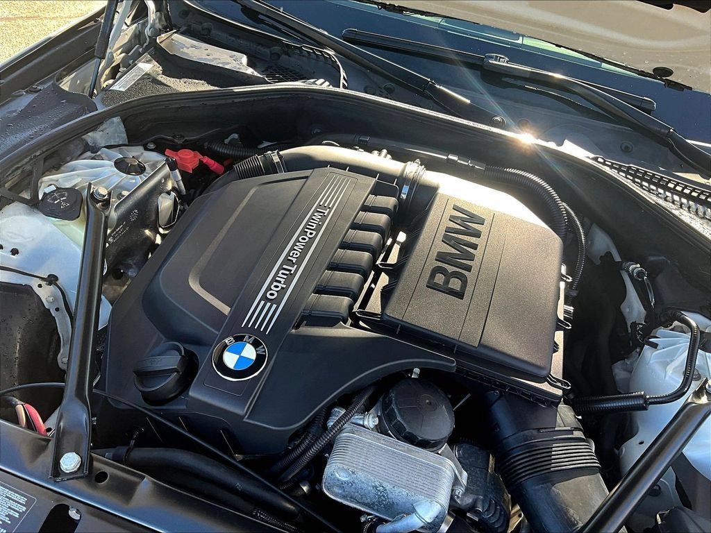 Used 2013 BMW 535i Sedan RWD image 33