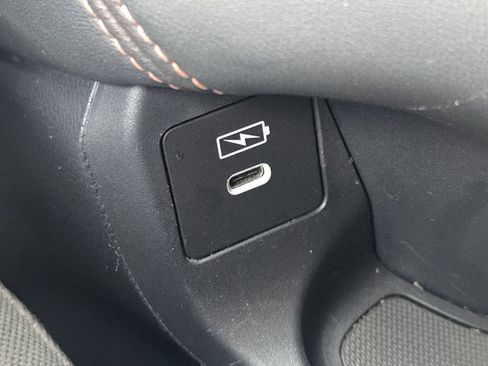 Used 2024 Honda HR-V Sport image 32