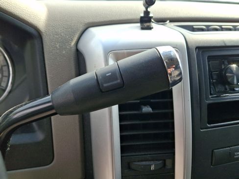 Used 2010 Dodge Ram 1500 Truck SLT AWD/4WD image 13