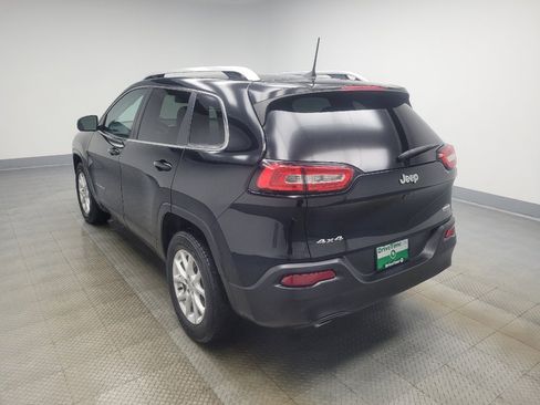Used 2018 Jeep Cherokee Latitude Plus w/ Cold Weather Group image 5