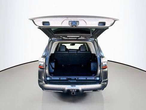 Used 2021 Toyota 4Runner Limited AWD/4WD image 28