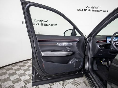 Used 2026 Genesis GV70 2.5T Sport Prestige AWD/4WD image 21