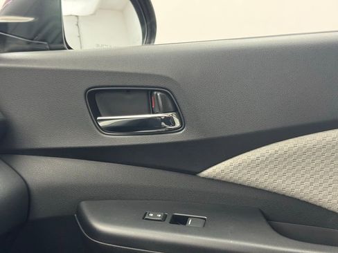 Used 2016 Honda CR-V EX image 40