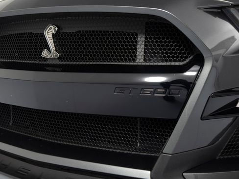 Used 2020 Ford Mustang Shelby GT500 w/ Technology Package RWD image 44