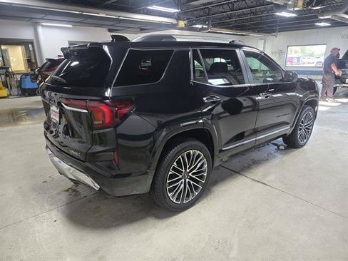 Certified 2026 GMC Terrain Denali w/ LPO, Black Badging Package AWD/4WD image 5