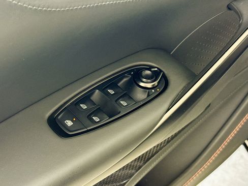 Used 2023 Aston Martin DBX 707 AWD/4WD image 16