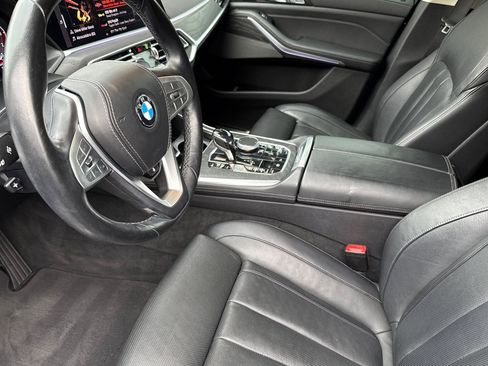 Used 2020 BMW X7 xDrive40i w/ Premium Package image 11