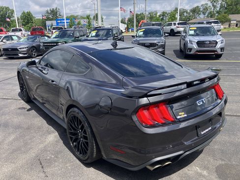Used 2022 Ford Mustang GT Premium w/ GT Performance Package RWD image 6